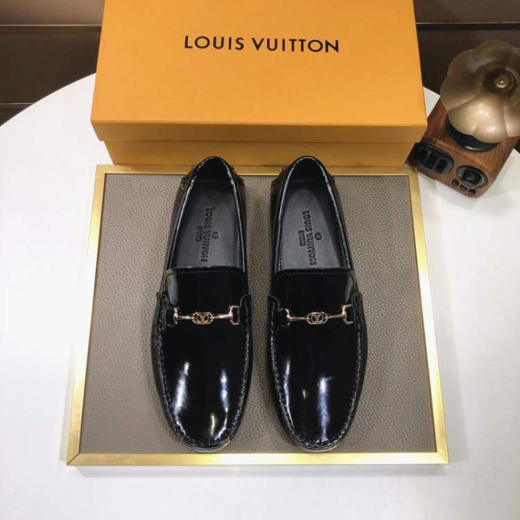 Picture of Louis Vuitton Shoes _SKULVsz38-44hnh081411761